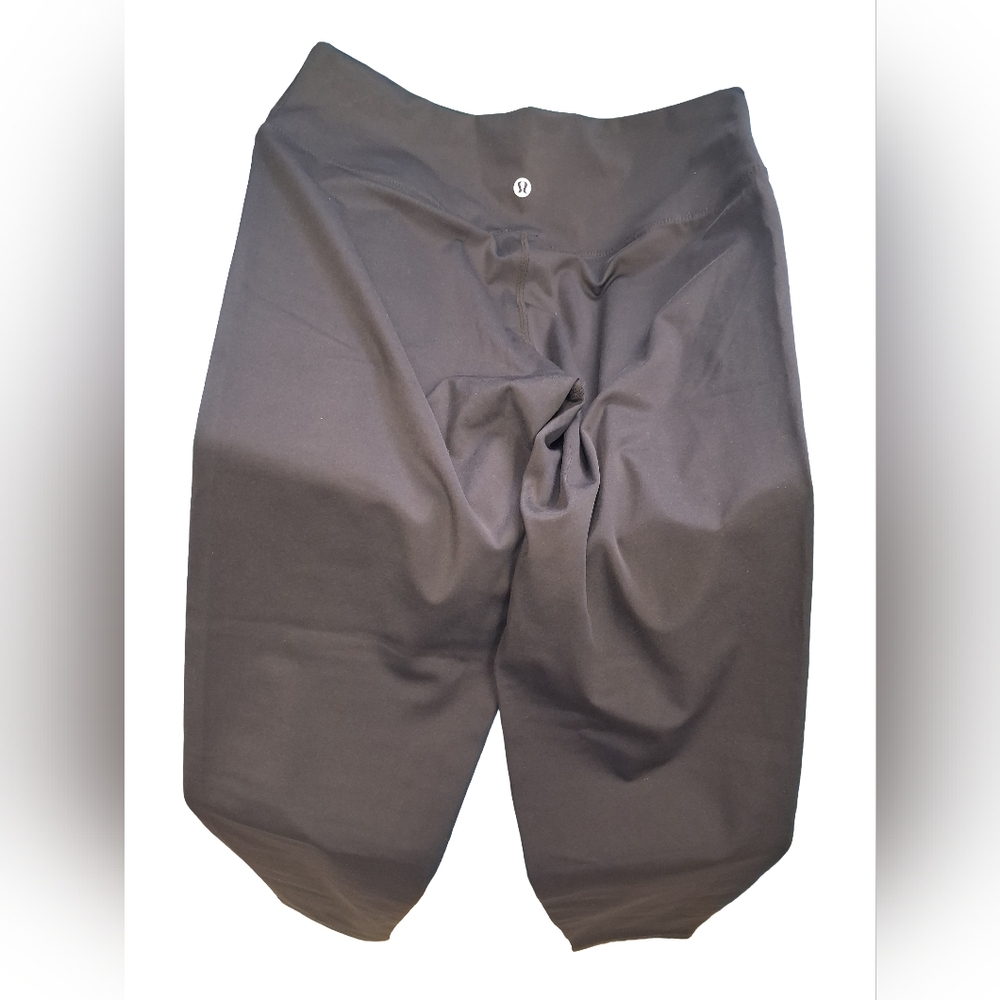 Lululemon Athletica | High-Rise – Women’s Size 2, 4, 6, 8, 10, 12– Black - Picture 4 of 9